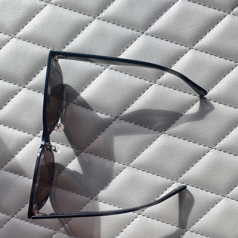 Celine Glossy Black Sunglasses with Gold Details - Picture 3 of 10